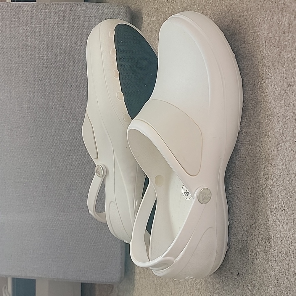 Crocs Mercy Work Clogs Women's 10